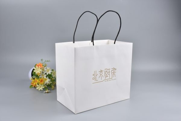 画册宣传单页印刷,保定雄安包装盒,北京手提袋制作,名片,展架,台历,礼盒